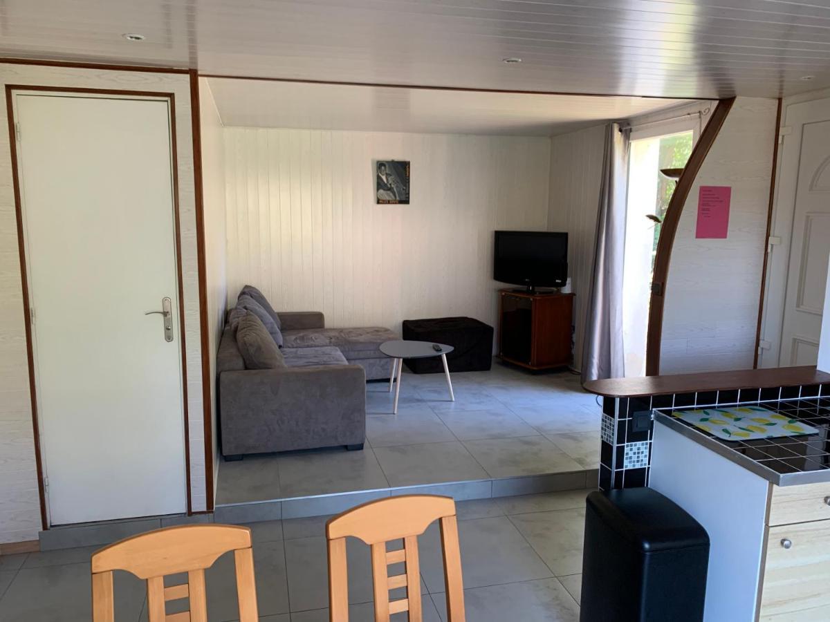 Magnifique Bas De Deux Situe Pres Des Plages Et Du Golf Holiday home