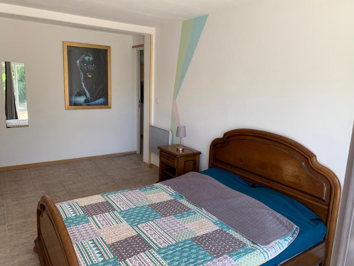 Magnifique Bas De Maison Deux Situé Prés Des Plages Et Du Golf *